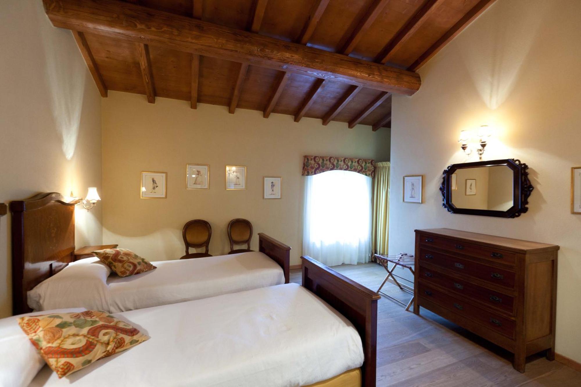 Appartamento con 3 Camere da Letto - Pianterreno