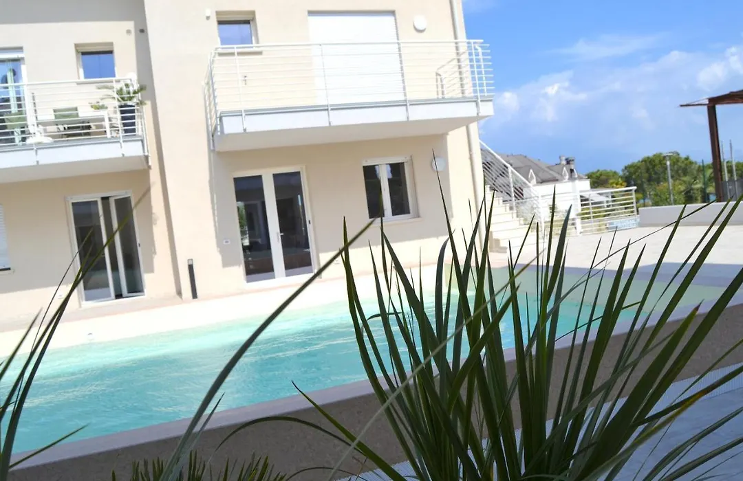 Aura Ar Holiday-Home-1