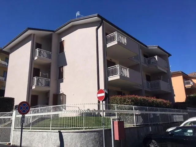 Monolocale A Peschiera Del Garda Vista Lago-1