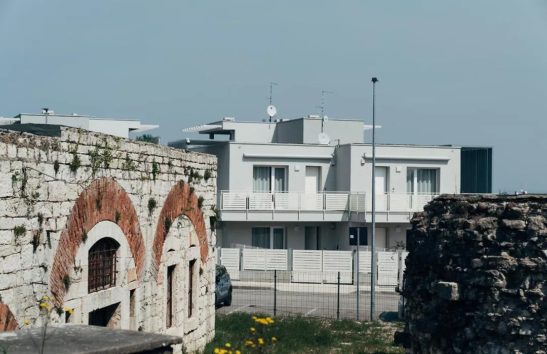 Forte Laghetto - Appartamenti-1