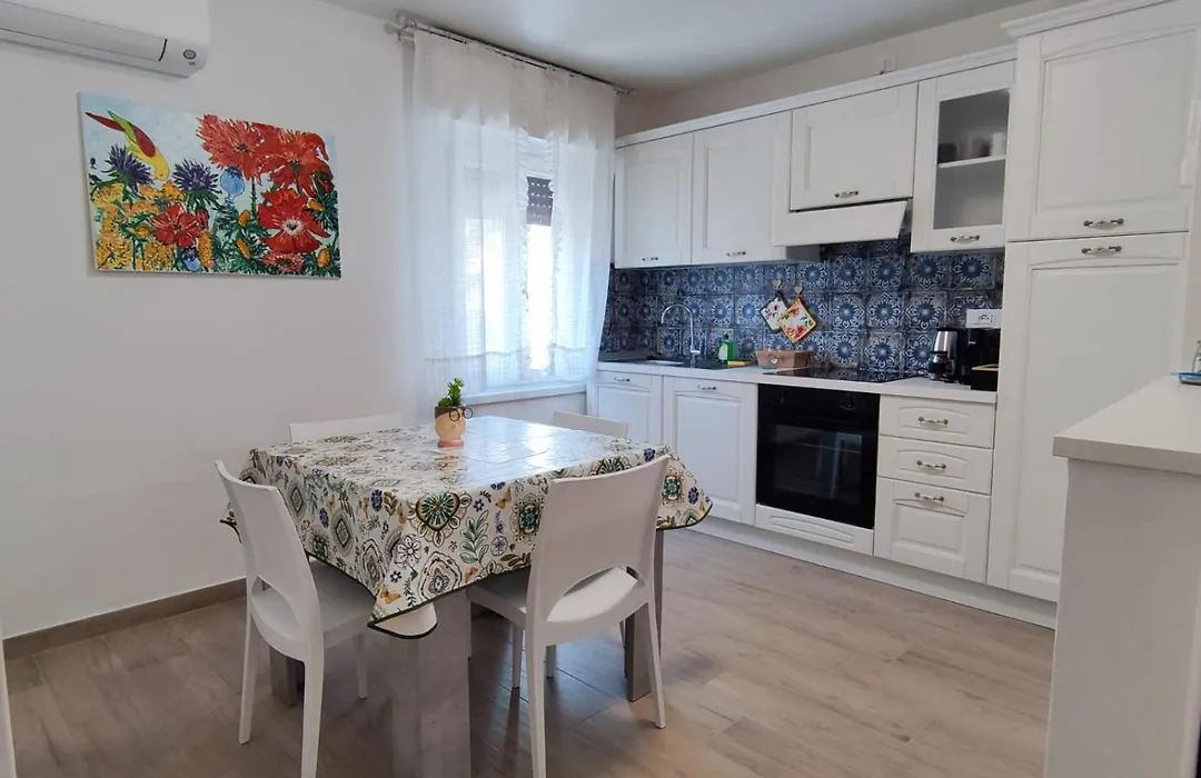 Sweet Apartment - Centre-1