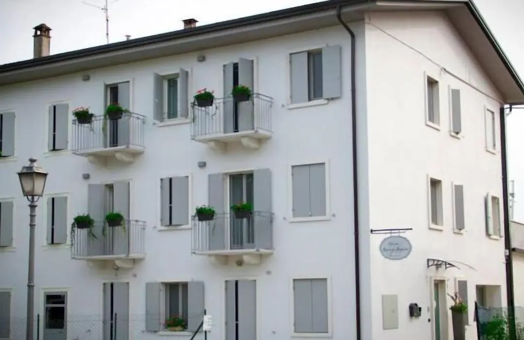 Rooms&Breakfast Il Punto...-1