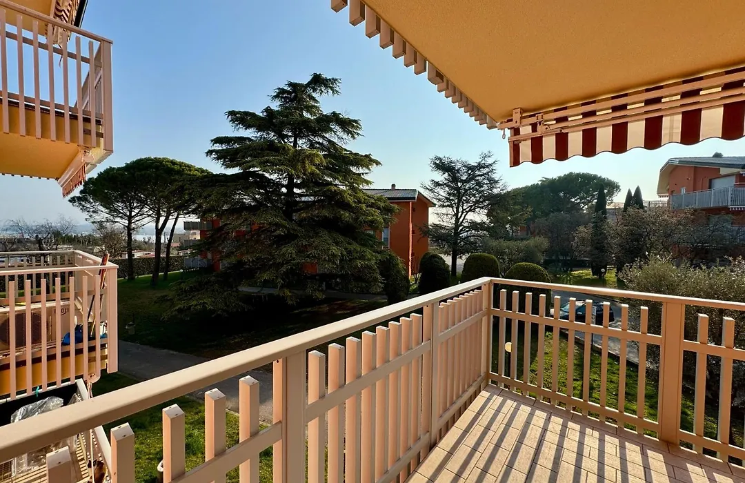 Easy Apartments Peschiera-1