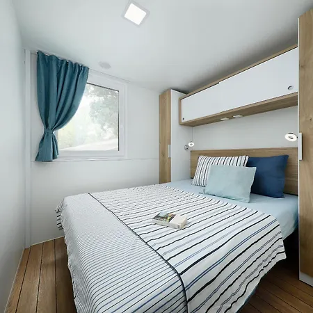 Albatross Mobile Homes on Camping Bella Italia-3
